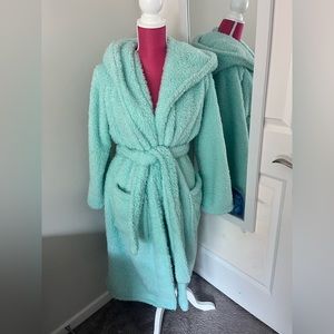 NWOT Pottery Barn Teen Robe
